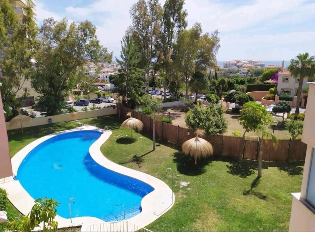 Lolo'S House Apartment Benalmadena Bagian luar foto