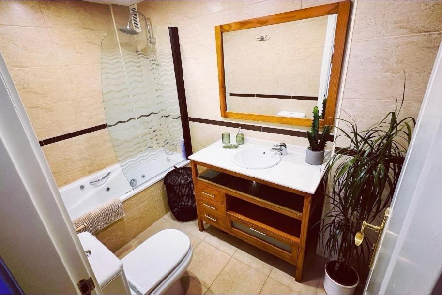 Lolo'S House Apartment Benalmadena Bagian luar foto